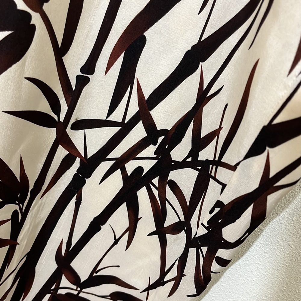 Russell Kemp 100% silk cream pants with bamboo design. Size 8 - Picture 3 of 8